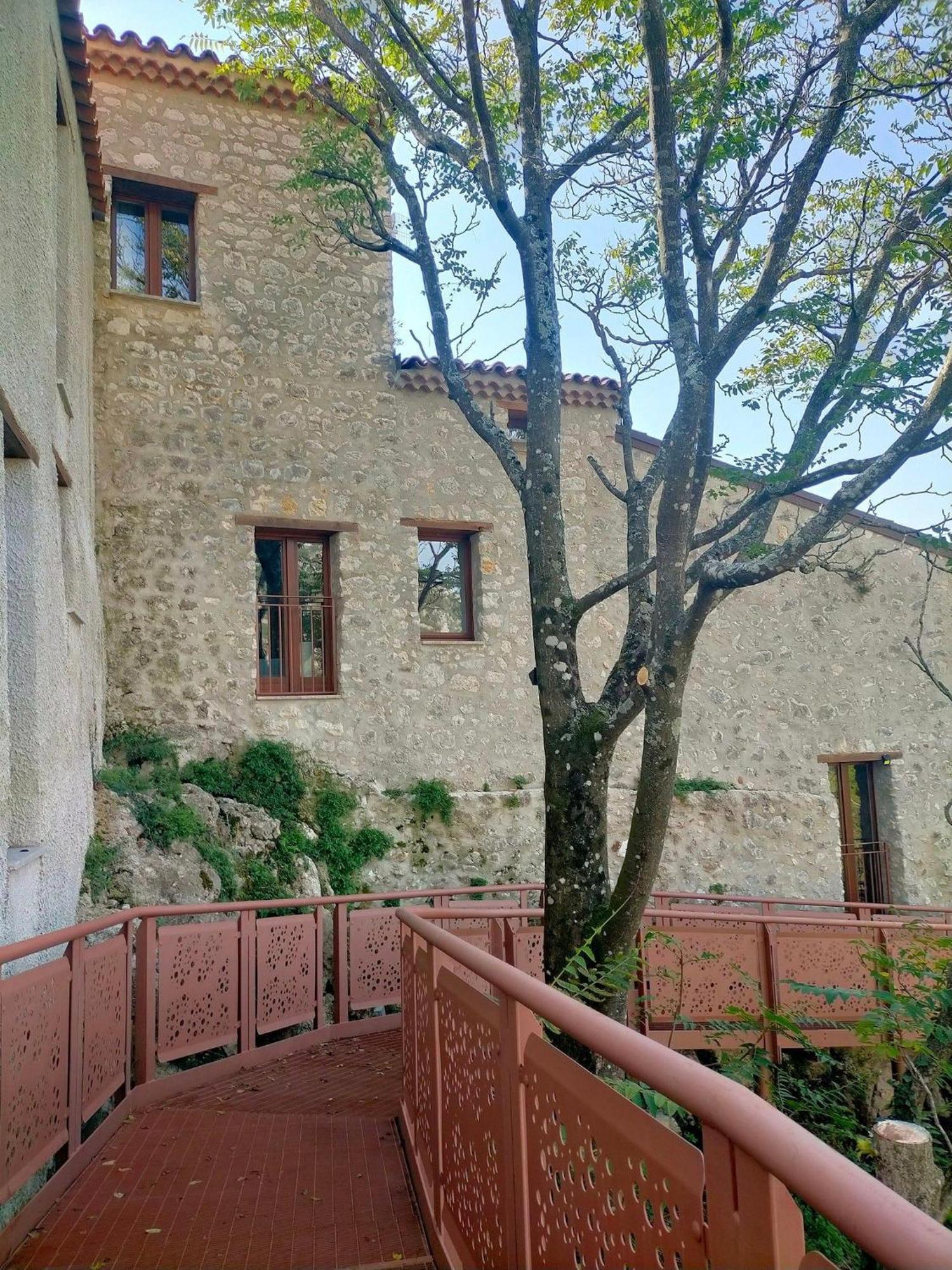 Il Borgo Dei Normanni Villa Colliano Exterior photo