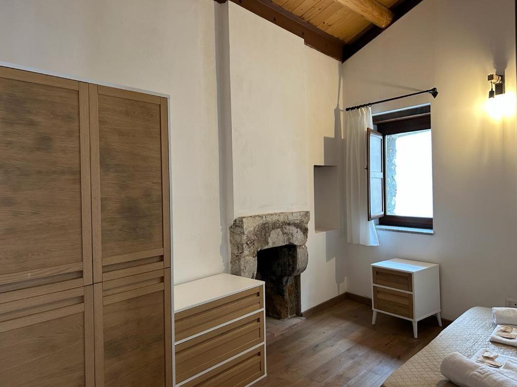 Il Borgo Dei Normanni Villa Colliano Exterior photo